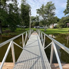 Saluda Lake Escape