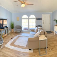 Saluda Lake Escape