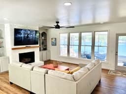 112 Killian Point