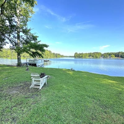 127 Oak Point