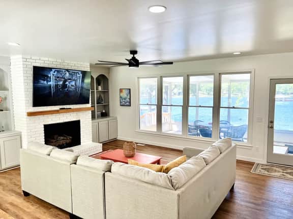 112 Killian Point
